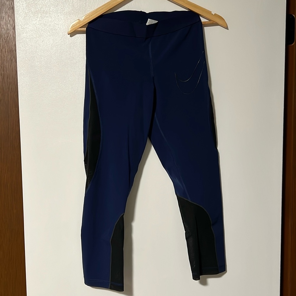 Nike capris
